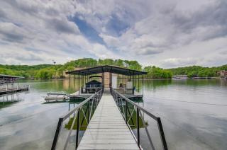 Private Dock Waterfront Gem on Lake of the Ozarks - 9