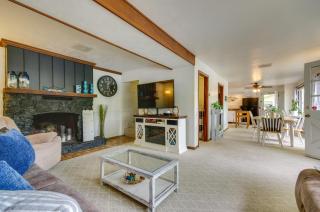 Private Dock Waterfront Gem on Lake of the Ozarks - Lake Ozark - 6