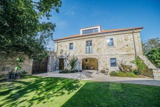 Apartamentos Boutique Aroca - Galizano - 8