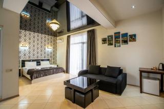 Tbilisi Sea Hotel - 8