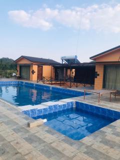 Whispering Woods Chalet - Sasan Gir - 8