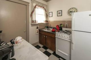 Memphis Belvedere Suites Upper Queen loft 1 Bedroom - 1