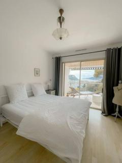 César - 4 prs - Parking - Wifi - Cassis - 9