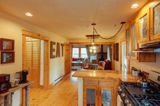 Rustic Pagosa Springs Cabin with Hot Tub and Game Room - 2