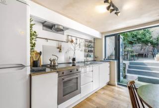 Modern flat with KING bed, garden & outdoor dining - Londra - 9