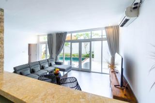 Bright Modern 3BR Villa in Canggu - 3