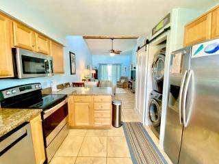 Lani Kai Village 211 by ALBVR - Beautifully Remodeled Condo with Indirect Gulf views from Balcony! - Gulf Shores - 5