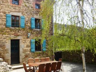 Gîte familial avec grande terrasse à Auzat, proche baignades et sites historiques - FR-1-582-183 - 4