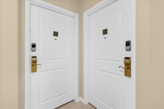 The Point, Lux Apartment 4 min from Universal - 7