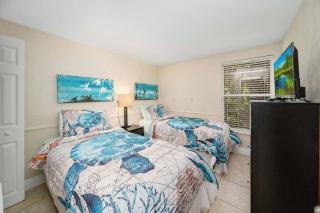 3 BED 3 BATH Tropical Paradise WATERFRONT POOL HOUSE - On Canal - DIRECT ACCES TO GULF - Naples - 3