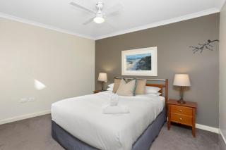 Executive 2br Suite On Mounts Bay Road - Perth - 6