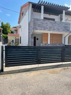 Apartments Olympia Beach - Vodice - 0
