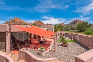 Beautiful Sedona Home, Redrock Views, and Hot Tub - 8