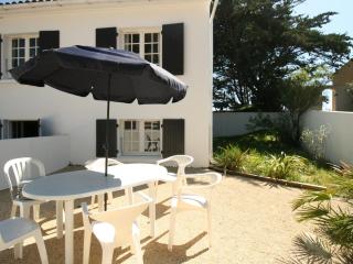 Appartement RDC à 50m de la plage avec terrasse - La Tranche-sur-Mer - FR-1-22-309 - La Tranche-sur-Mer - 2