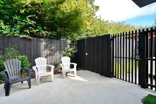 Urban Escape Addington Townhouse Walk to Stadium & Cafes - 3