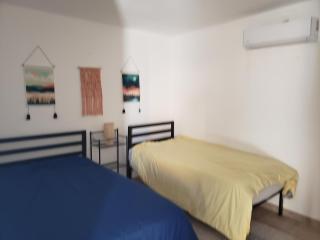 Baja's Rest Stop - 9