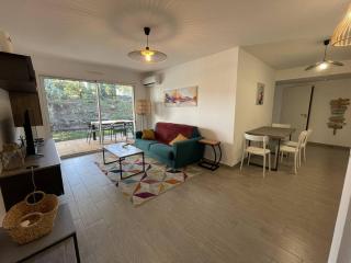 Appartement de Standing pour 4 Pers avec Jardin et Piscine à 500m de la Plage - FR-1-726-21 - La Croix-Valmer - 9