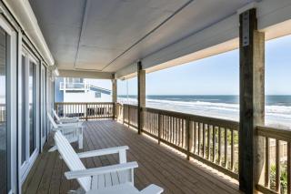 The Beachcomber home - Pine Knoll Shores - 4