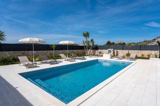 Villa Ora with Heated pool, Whirlpool, 4 bedrooms - Grohote - 7