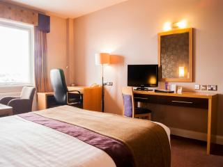 City Hotel - Derry - 5