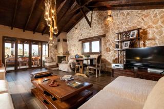 F & B Collection - St Triada for 8 - Villa Niki - 9