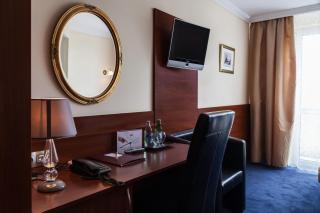 Hotel Cristal Park - Tarnów - 5