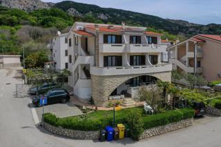 Apartments Andrea I - Baška - 0