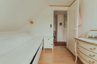 Lovely 4-BR house / Sea view / Nature - Oyndarfjørður - 1