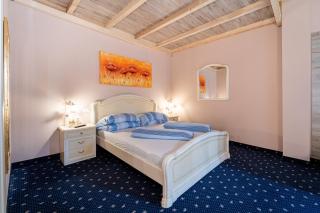 Borgo dei Poeti Romantik Hotel - Manerba del Garda - 4