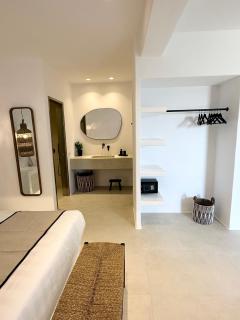 Quattro Venti Suites Mykonos - Tourlos - 5
