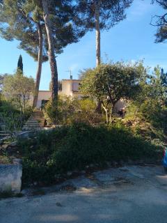 Villa 5 pièces Sanary - 12 min à pied plage Bandol Lido - 350 m carres jardin - Climatisation - Vue Montagne du Gros cerveau - la pinède - Sanary-sur-Mer - 7
