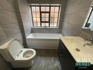 Luxury Townhouse - 2 Beds - Sleeps 5 near Centre - Birmingham - 6