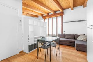 MO37 Loreto- Duomo - Chic Apartment - Milan - 0