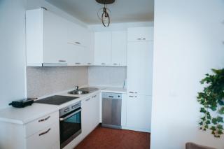 Apartment Golden - 2BR with Parking, Prime Location - Pristina - 7