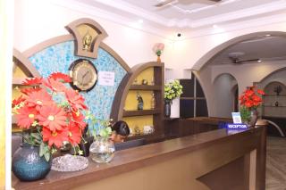 ROYAL CHETAN INN - 8