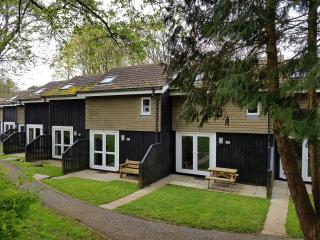 Tolroy Manor Holiday Park - 1