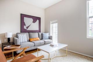 Dupont Circle 2BR nr U St Metro Glens Mkt WDC-181 - 0