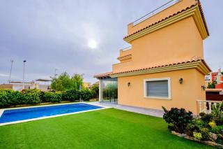 Gabriela Mistral ID119 - Torrevieja - 7