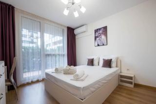 Labyrinth Apartment - free parking space included - Varna - 9