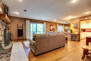 Serene Escape View Games Community Pools - Gatlinburg - 3