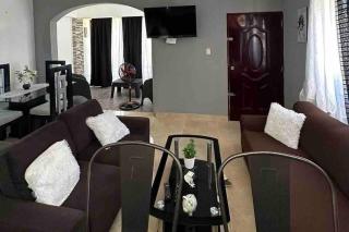 Casa Linda - 10 mins from Beach & Lagoon with AC & Free Parking - 7