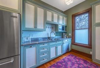 Historic Roe Parker home - 7