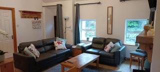 Bovinda Cottage - By the Beach, Bettystown - 5