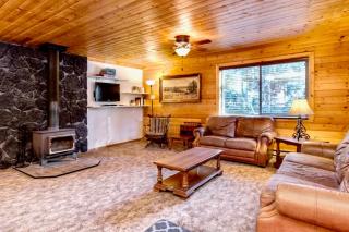 Lovely Log Cabin With Fire Pit! - Duck Creek Village - 3