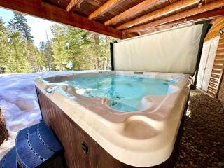 Tranquil Cabin - Private Hot Tub And Fire Pit! - Duck Creek Village - 9