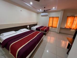 SRI BHAVYARESIDENCY - Bhadrāchalam - 1