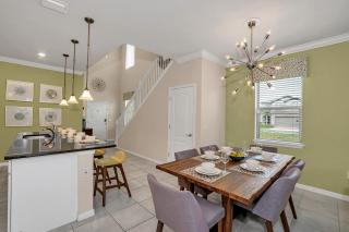 5532 Misty Oak Circle - Davenport - 1