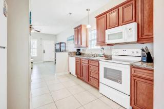 Sweet Cottage by the Amazing Beach 370 - Myrtle Beach - 7