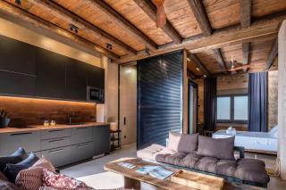 Sea View Garden Suites - Le Pirée - 4