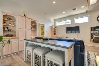 Luxe Pasadena Casita with Fireplace and Grill - Pasadena - 3